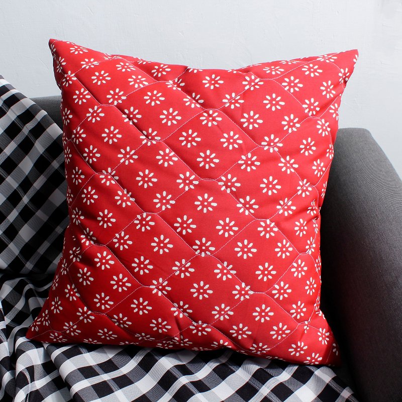 Outdoor picnic fat pillow (including MIT pillow) - red hair Anne exchange gifts - Pillows & Cushions - Cotton & Hemp Red