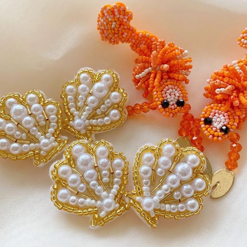 Earrings or Clip-On beads embroidery shell pearl
