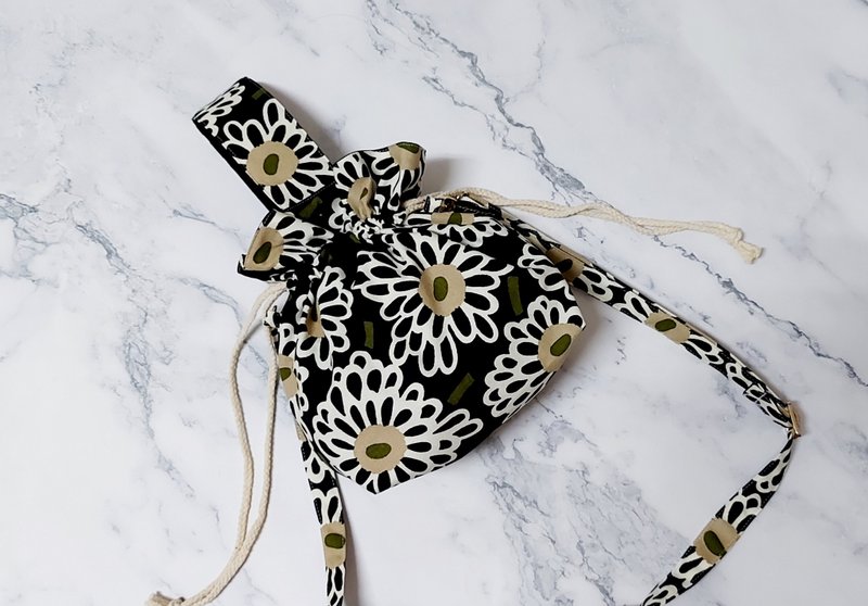 Leodoodoo 【束口袋包】【單提】單提把束口托特包-含同款側揹帶 - 束口袋/束口背包/水桶包 - 棉．麻 