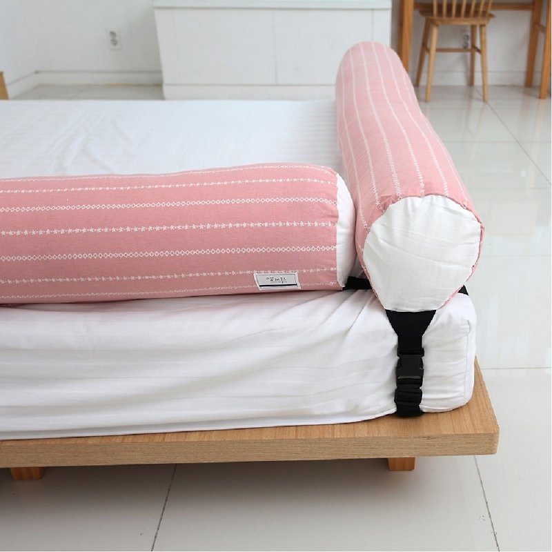 Anti-falling guardrail bed surround soft cushion-length 175cm [snowflake white foundation] Korea Kangaroo baby sweet sleep safety bedding - Kids' Furniture - Wool Pink