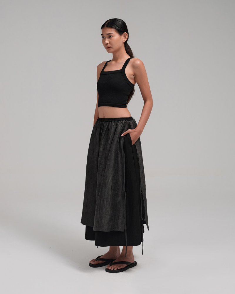 Women: The Midi Skirt (Black) - กระโปรง - ผ้าฝ้าย/ผ้าลินิน สีดำ