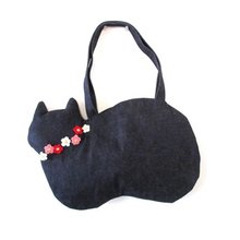 インディゴグラデデニム♡刺繍のショルダーバッグ♡フリルリボン猫ちゃん インディゴグラデデニム♡刺繍のショルダーバッグ♡フリルリボン