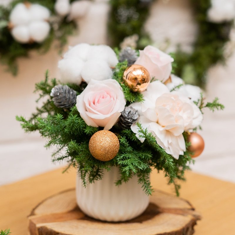 Macaron table flowers - Plants - Plants & Flowers Pink