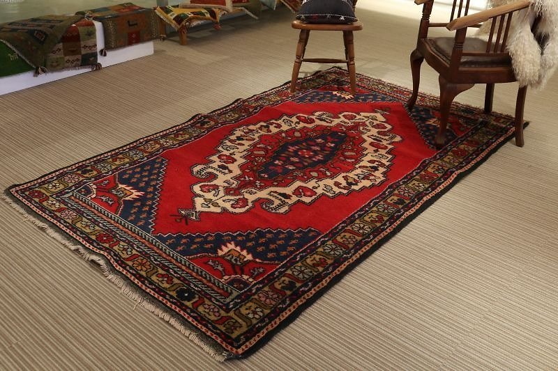 Handmade carpet rug traditional design turkish wool 250×145cm
