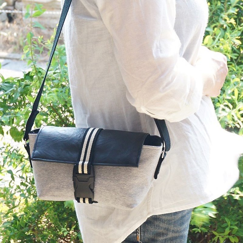 Mirrorless camera exclusive shoulder bag black - Camera Bags & Camera Cases - Cotton & Hemp Black