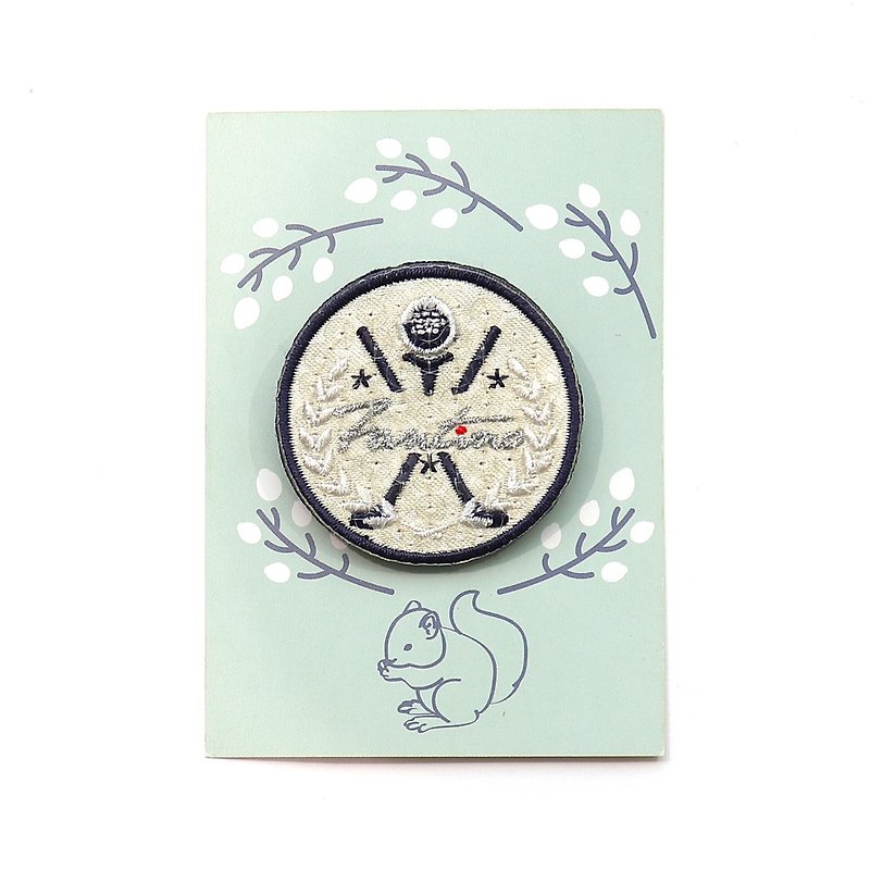 Exclusive design embroidered badge (golf round) - เข็มกลัด - งานปัก ขาว