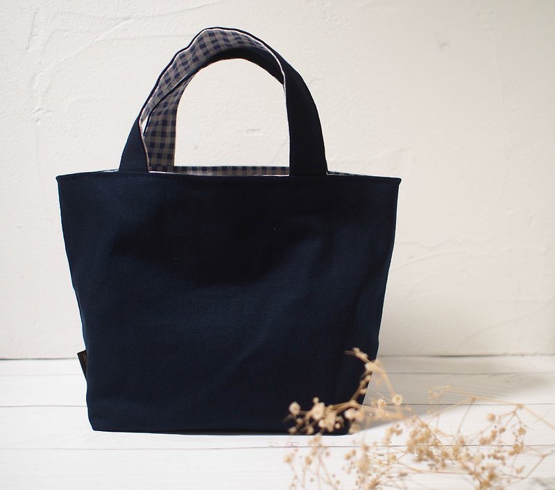 House wine series lunch bag / tote bag / limited edition hand bag / small gentleman / out of print pre-order - Handbags & Totes - Cotton & Hemp Blue