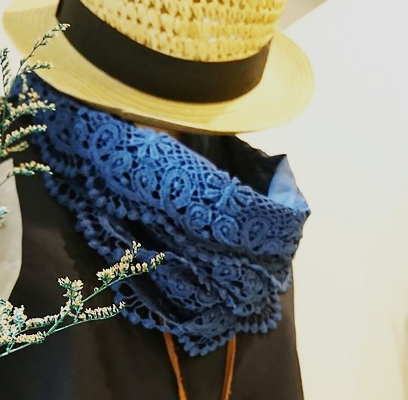 草木染蕾絲圍巾-藍染/薑黃染/茜草染 - 絲巾 - 棉．麻 藍色