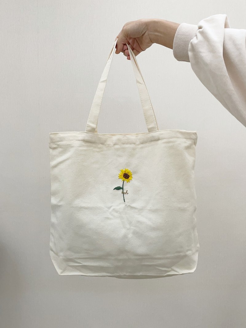 刺繡設計帆布袋 客製圖刺繡 帆布包 帆布肩背包 手提包 手提 - 手提包/手提袋 - 棉．麻 多色