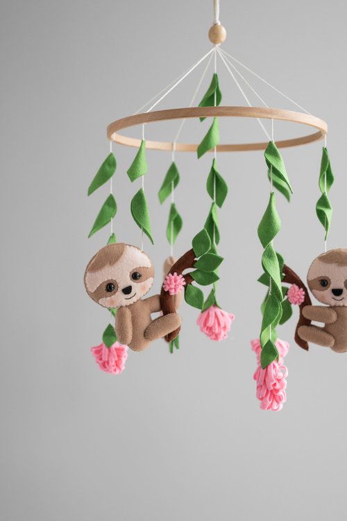 Sloth sales crib mobile