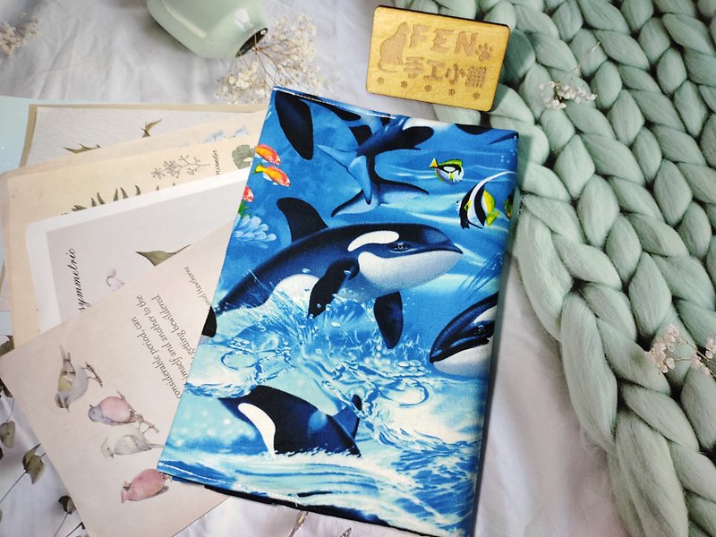 海洋系列-美國限量布料薄棉海豚虎鯨布書套-布書衣A5/25K手冊套 - 書套/書衣 - 棉．麻 