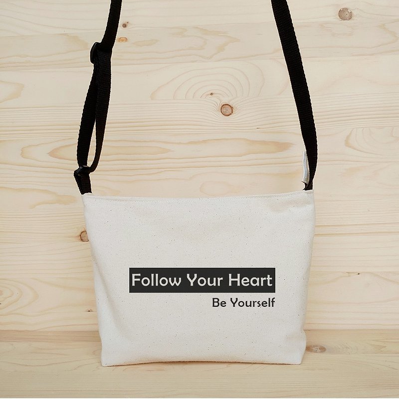 Positive energy cross-body bag_follow your heart - กระเป๋าแมสเซนเจอร์ - ผ้าฝ้าย/ผ้าลินิน ขาว