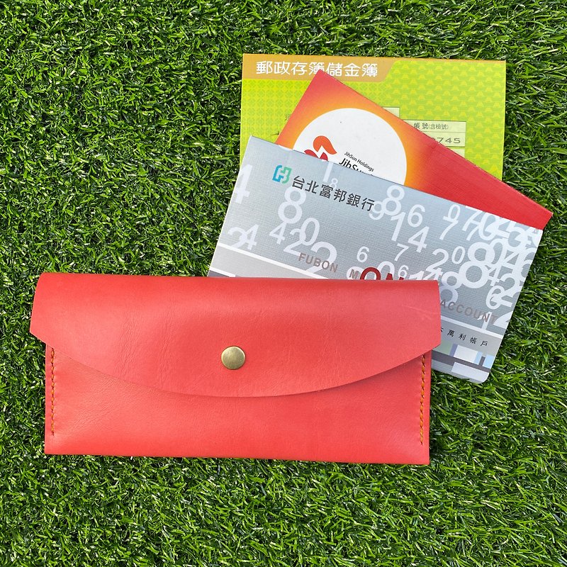 Leather hand-stitched oil waxed cowhide round red envelopes - กระเป๋าสตางค์ - หนังแท้ สีแดง
