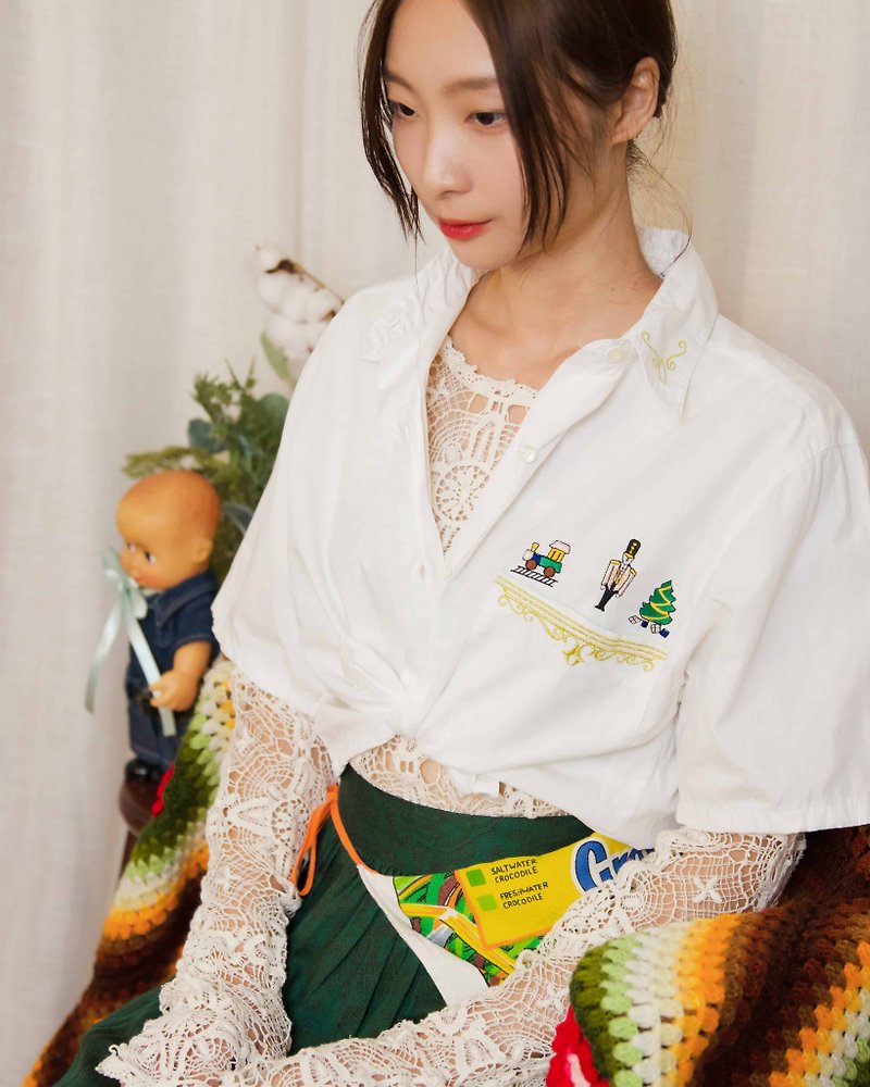 Tsubasa.Y│**Multiple options**Pure white embroidered short shirt vintage embroidered shirt retro - Women's Shirts - Cotton & Hemp Multicolor