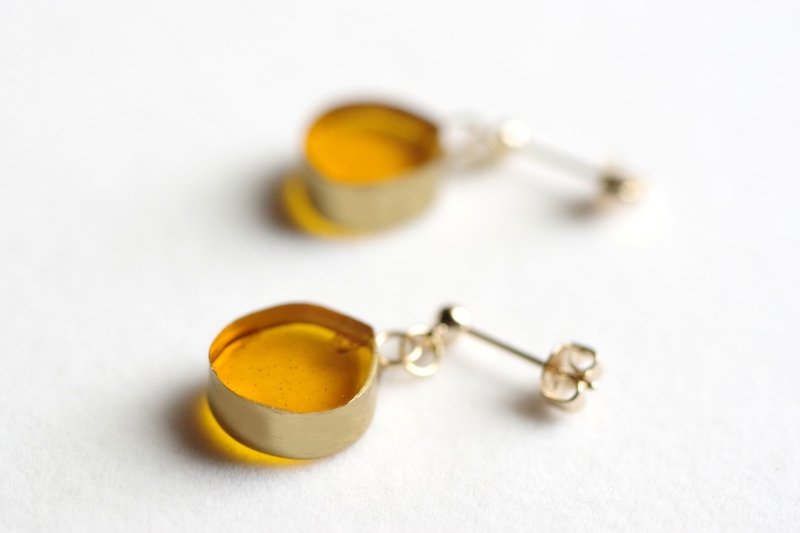 レジンアート　金彩風のピアス・黄金の洋灯 - 耳環/耳夾/耳骨夾 - 樹脂 橘色