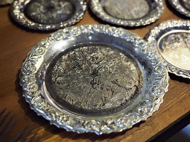 英國製 鍍銀雕花杯墊/小盤（小） - 杯墊 - 其他金屬 