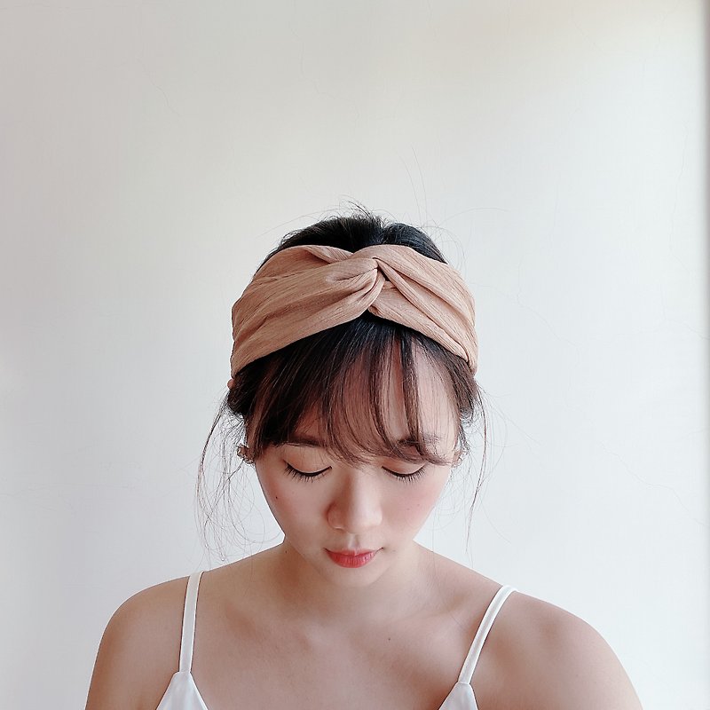 奶茶海 好煩小姐 百搭款 日本設計師布料 - 髮夾/髮飾 - 棉．麻 橘色