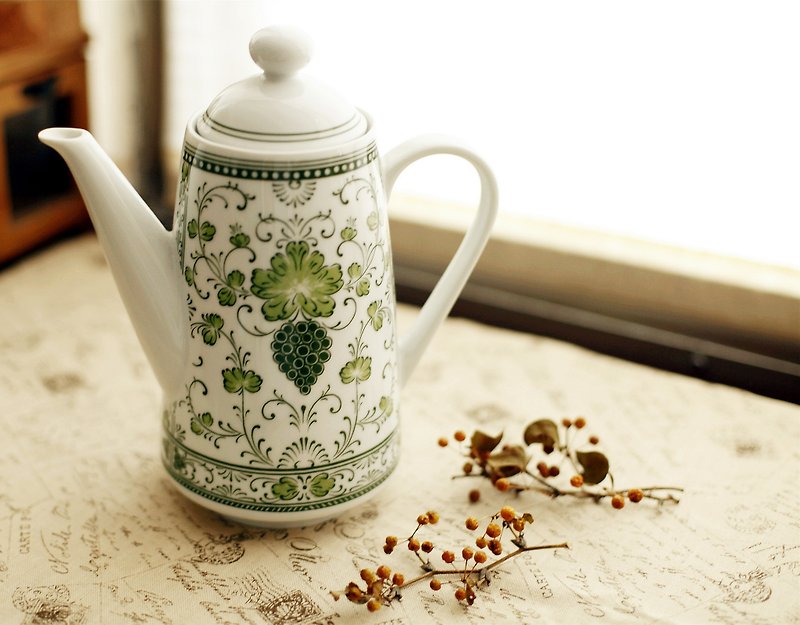 【好日戀物】東德時期古件陶瓷茶壺 - 茶具/茶杯 - 其他材質 綠色