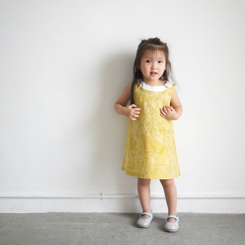 Animal hide and seek sleeveless dress _ honey mustard yellow _ child models - Other - Cotton & Hemp Yellow