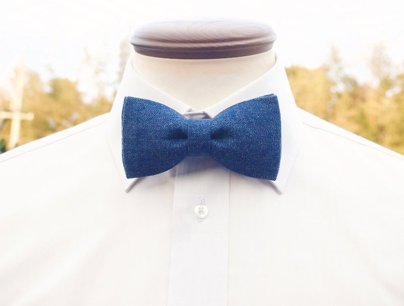 TATAN denim bow tie - เนคไท/ที่หนีบเนคไท - วัสดุอื่นๆ สีน้ำเงิน