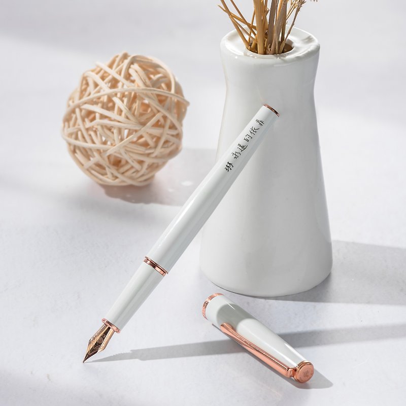 [Customized Gift] Hongdian Fountain Pen 920 Simple White/Customized Text - Fountain Pens - Copper & Brass 