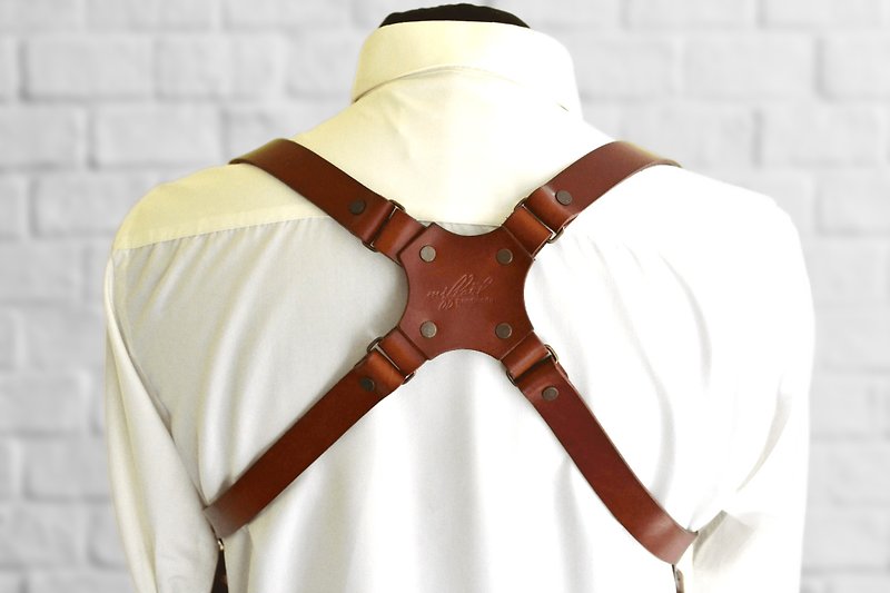 Handcrafted Leather Suspenders - Stylish and Durable Men's Accessories - เข็มขัด - อาหารสด 