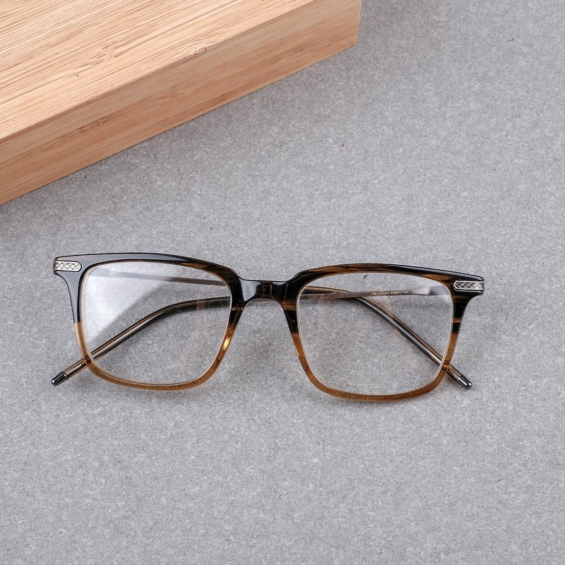 【福利品】日本漸層方框 漸層茶 鈦金屬鏡腿 眼鏡 鏡框 - 眼鏡/眼鏡框 - 其他金屬 金色