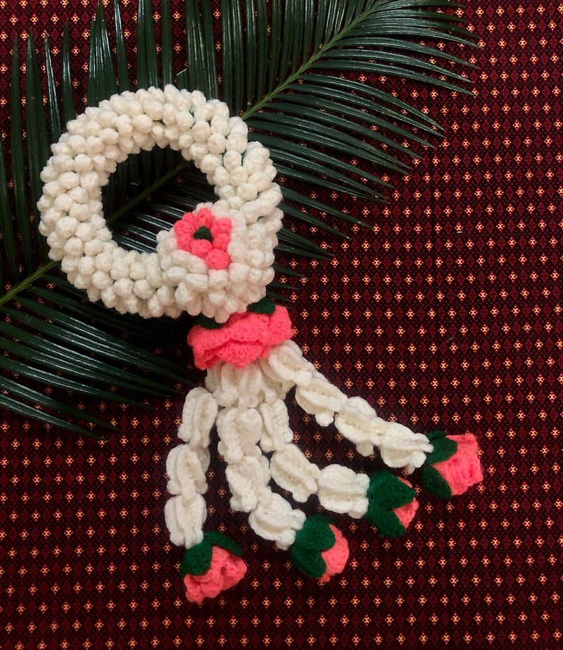 crochet Thai garland (colour// pink and white) - Items for Display - Polyester Red
