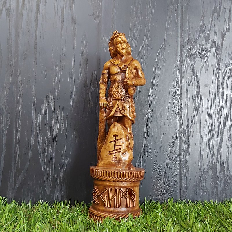Figurine for the altar of Ogma (Ogmios, Ogmiy, Ogme) - in Celtic mythology - 公仔模型 - 木頭 多色