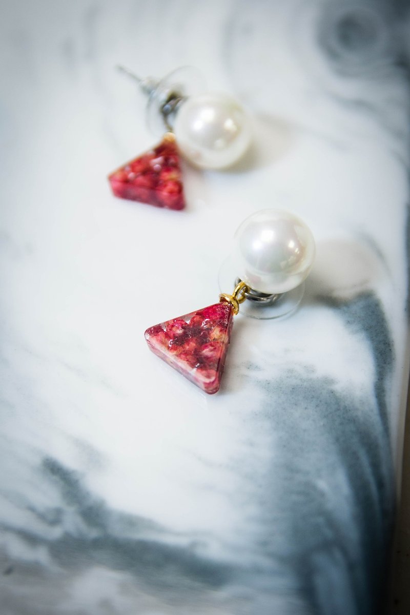 Christmas hat earrings_Pearl_Handmade 039 - ต่างหู - พืช/ดอกไม้ สีแดง
