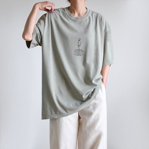 wagdog garment dye short sleeve t-shirt / sand khaki / unisex / TULIP