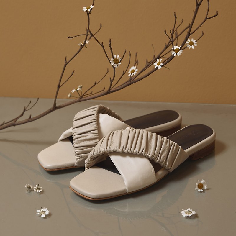 Grey : White - DAISY Sandals - Slippers - Genuine Leather White