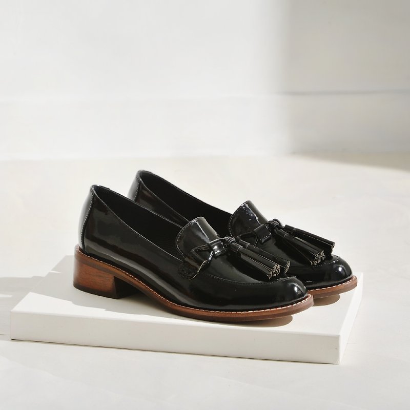 Tassel Loafers | Black - Women's Oxford Shoes - Genuine Leather Black