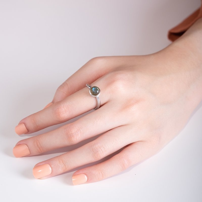 Mirari Curve Ring with Labradorite - General Rings - Semi-Precious Stones Silver