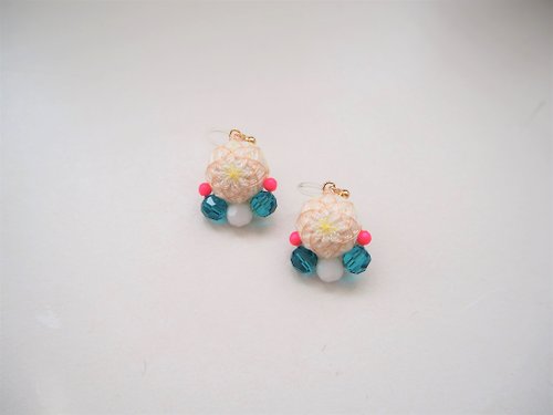 tachibanaya tachibanaya Lotus Japanese TEMARI Jewelry earrings 日本的傳統工藝 手鞠球 刺繡 耳環
