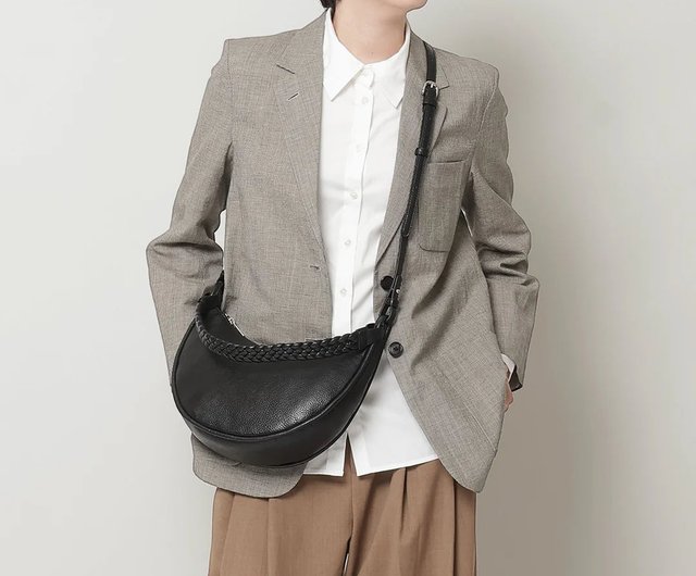 MOTHERHOUSE グレー ショルダーバッグ　ムーン　2way ハンドバッグ Round Moon 2 Way Hand – マザーハウス 公式サイト