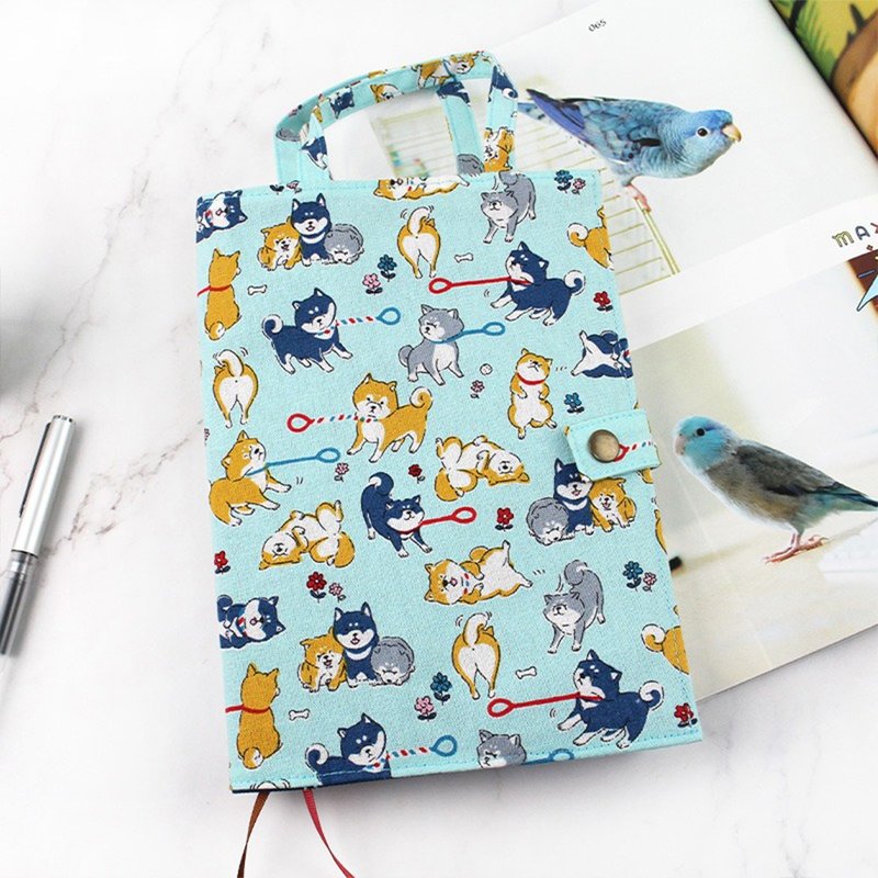 Chuyu A5/25K Taiwanese Floral Fabric Vertical Tote Book Cover/Journal Cover - 04 water blue leather wood - ปกหนังสือ - ผ้าฝ้าย/ผ้าลินิน สีน้ำเงิน