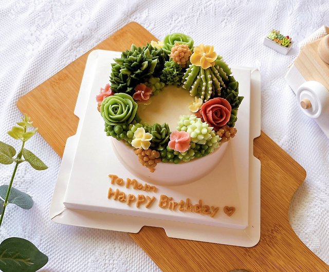 Buttercream Succulent Cake - Constellation Inspiration | Recipe | Succulent  cake, Creative cake decorating, Easy cake decorating