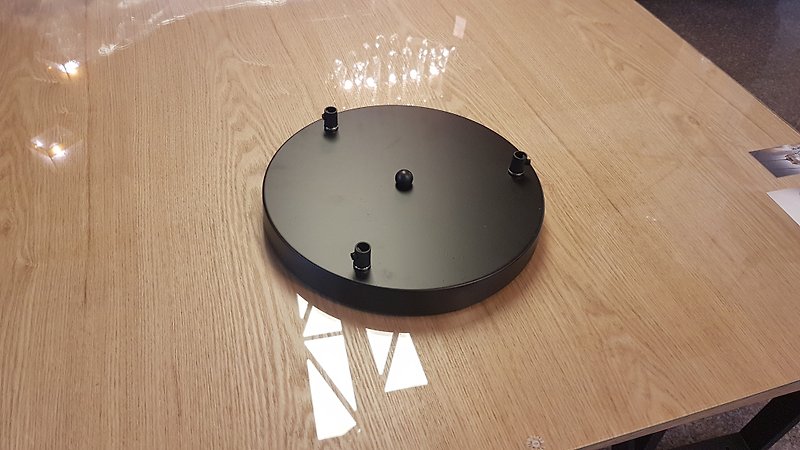Black round ceiling dish - โคมไฟ - วัสดุอื่นๆ สีดำ