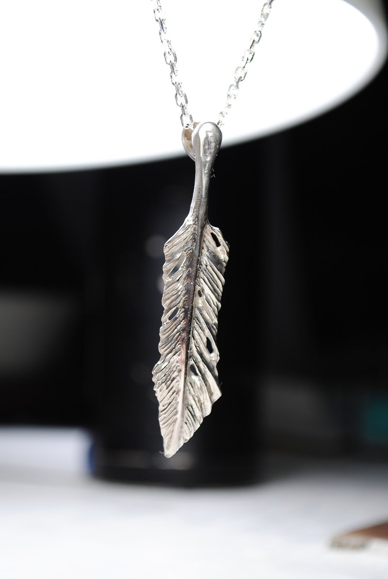 Alarein/Handmade Silver Jewelry/Forest Series/Single Pendant/Silver Feather - สร้อยคอ - เงินแท้ สีเงิน