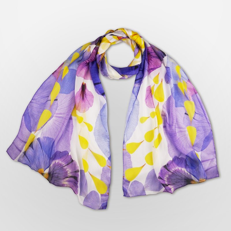 Petals Art Silk Scarf - 絲巾 - 絲．絹 多色