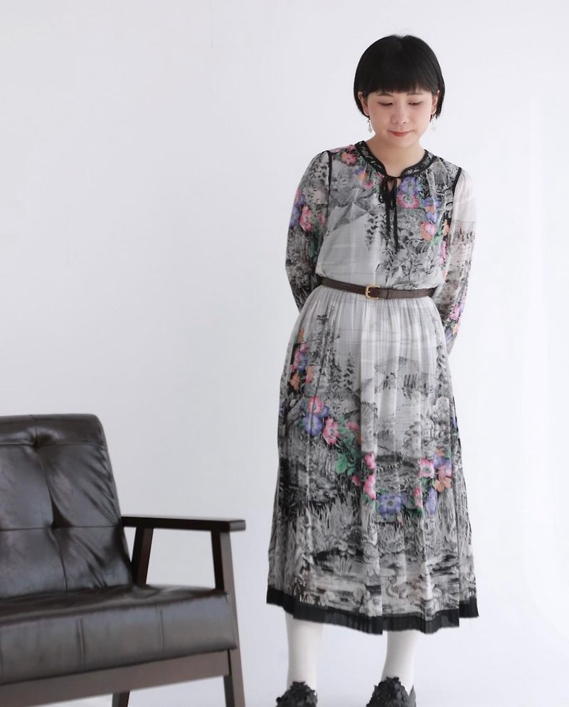 Awhile | Vintage long-sleeved dress no.863 - One Piece Dresses - Polyester Multicolor