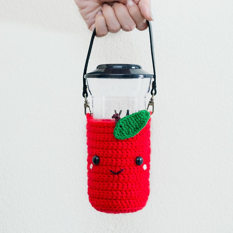 Crochet Beverage Holder, Coffee Cozy with Leather Strap | The Apple. - ถุงใส่กระติกนำ้ - ผ้าฝ้าย/ผ้าลินิน สีแดง