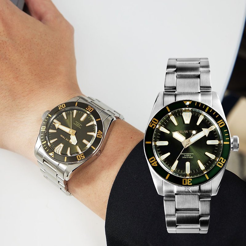 RELAX TIME Poseidon Series 300-meter Diving Mechanical Watch Silver x Green (RT - นาฬิกาผู้ชาย - สแตนเลส สีเขียว