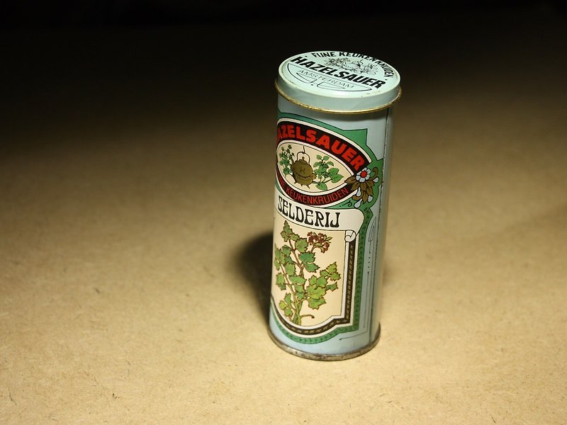 An old, slender, light blue herbal spice tinplate can be purchased from the Netherlands in the late 20th century - ขวดใส่เครื่องปรุง - โลหะ สีน้ำเงิน