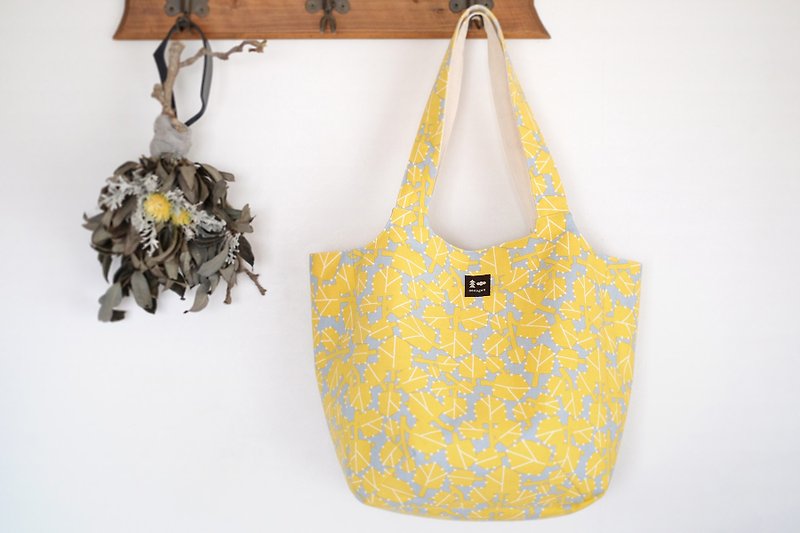 Fairy shoulder bag Asatsuyu yellow - กระเป๋าแมสเซนเจอร์ - ผ้าฝ้าย/ผ้าลินิน 