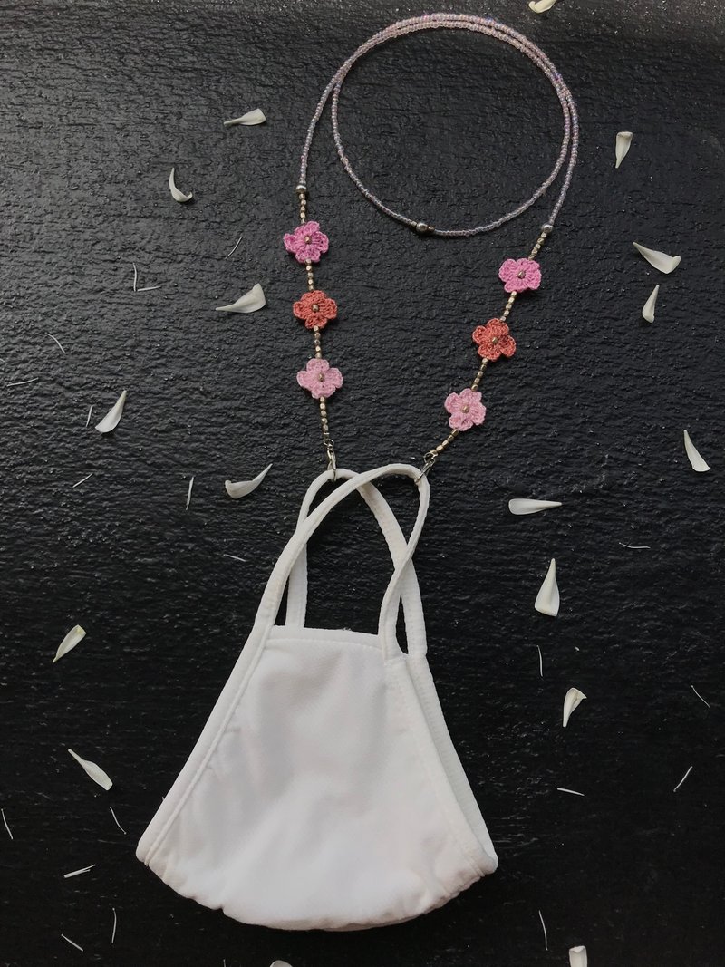 口罩鍊 littleflower crochet no.22 - 口罩/口罩收納套 - 貴金屬 粉紅色