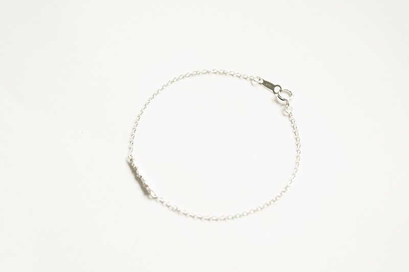 ::Silver Series :: Pure Silver Broken Silver Shimmer Bracelet (2.0) - สร้อยข้อมือ - เงิน 