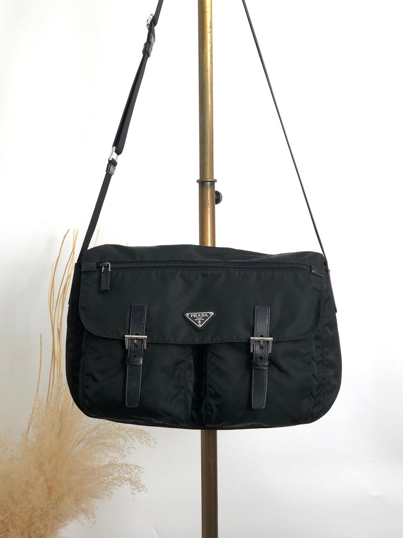 【 日本直送　名牌中古包 】PRADA プラダ ショルダーバッグ ブラック トライアングルロゴ ナイロン レザー メッセンジャーバッグ オールド hyx77k - 側背包/斜背包 - 尼龍 黑色