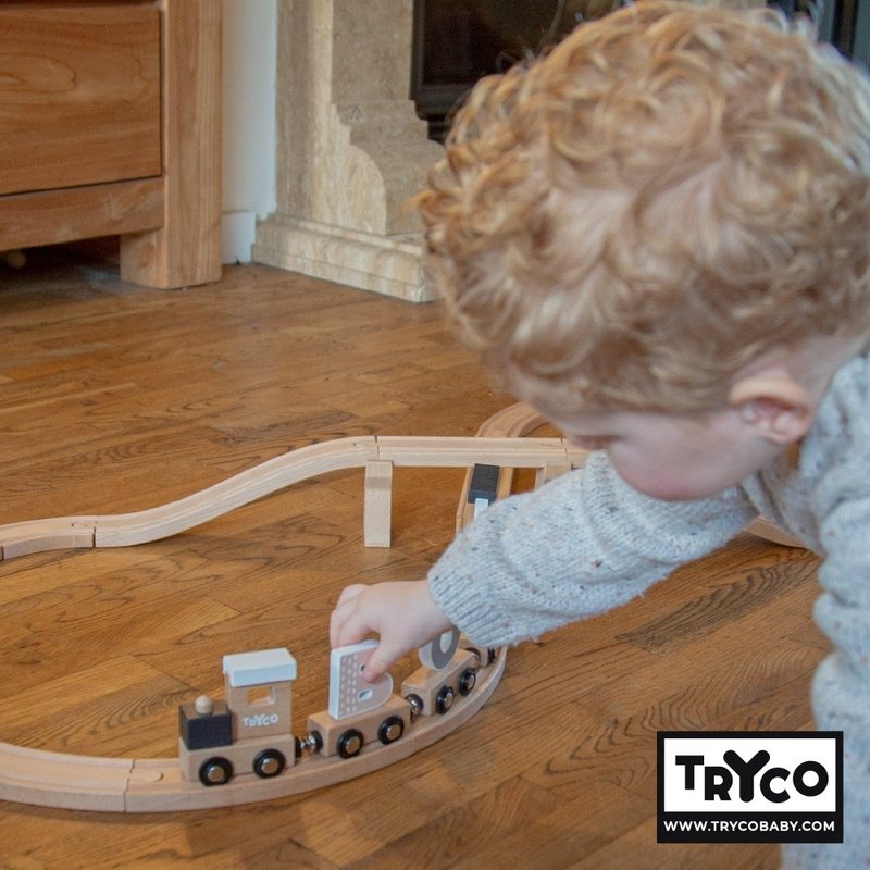 【Tryco】Wooden Alphabet Train-28 pieces complete set - ของเล่นเด็ก - ไม้ หลากหลายสี